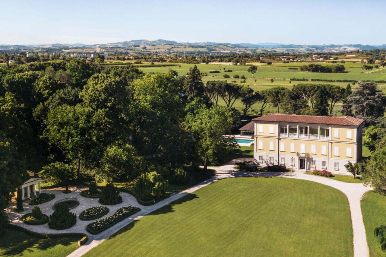 Villa Abbondanzi Resort Faenza Esterno foto