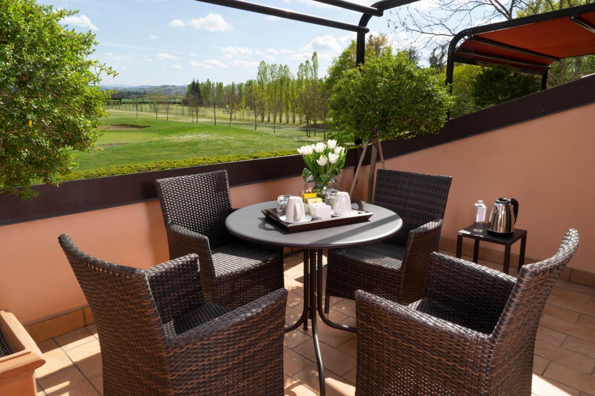 Villa Abbondanzi Resort Faenza Esterno foto