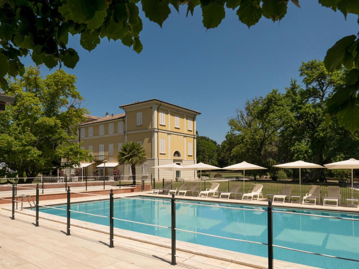 Villa Abbondanzi Resort Faenza Esterno foto